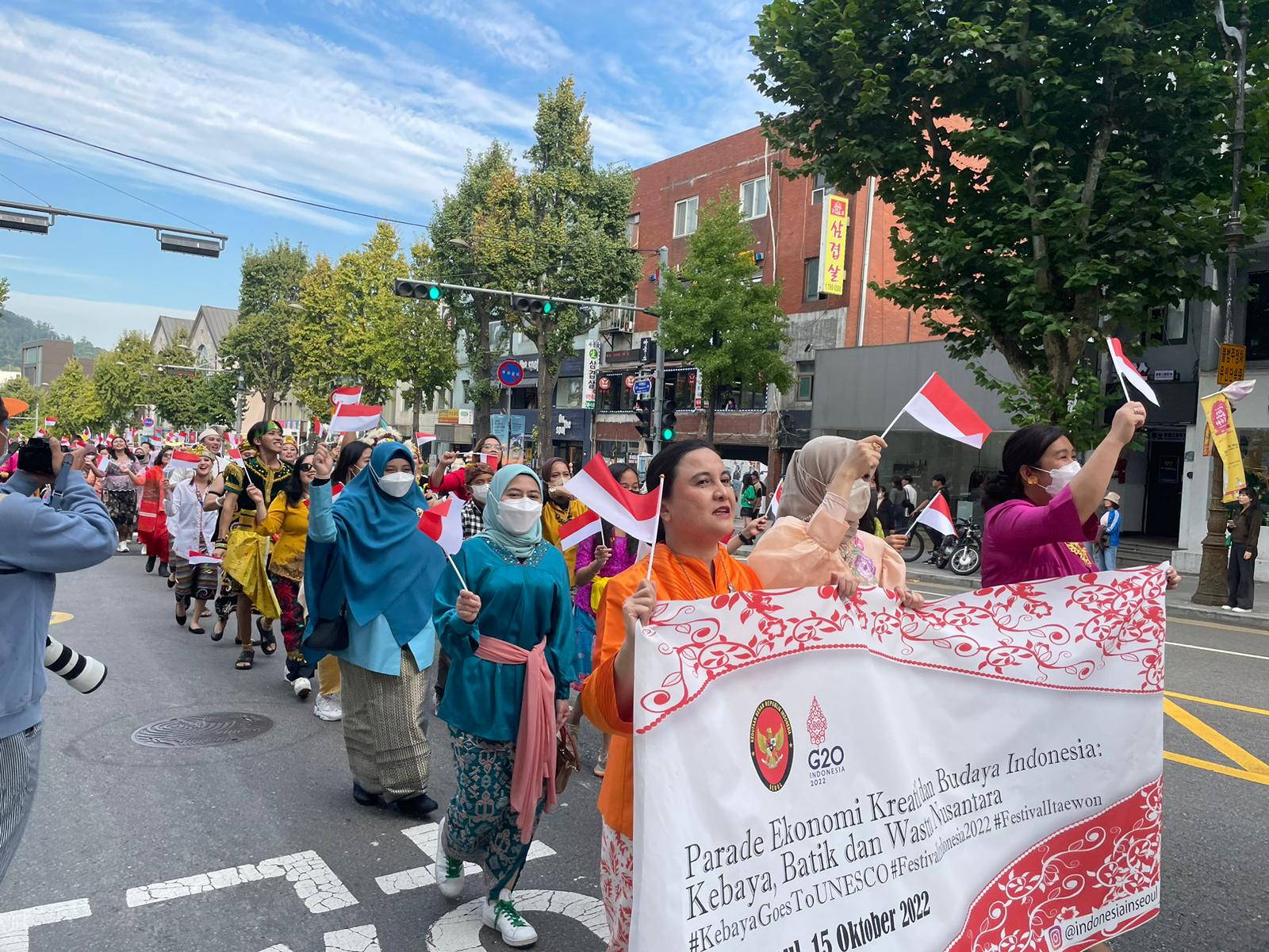 Parade di Festival Budaya Itaewon