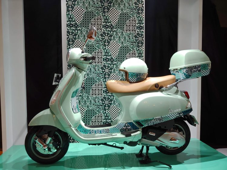 vespa batik