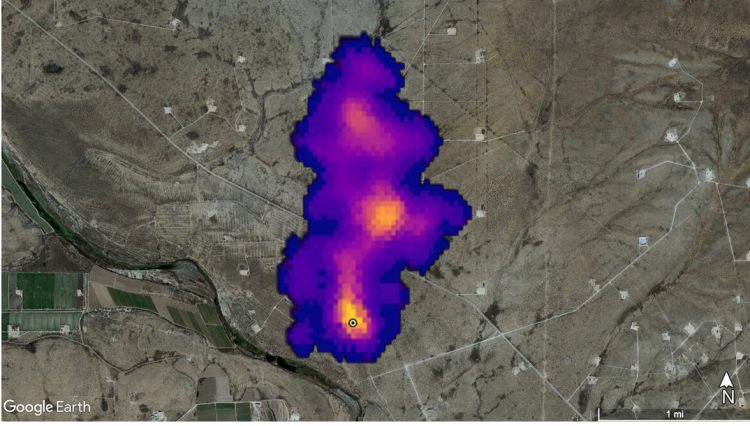 Gambar ini menunjukkan gumpalan metana sepanjang 3 km yang terdeteksi oleh misi Investigasi Sumber Debu Mineral Permukaan Bumi NASA di tenggara Carlsbad, New Mexico. (Gambar: earth.jpl.nasa.gov).