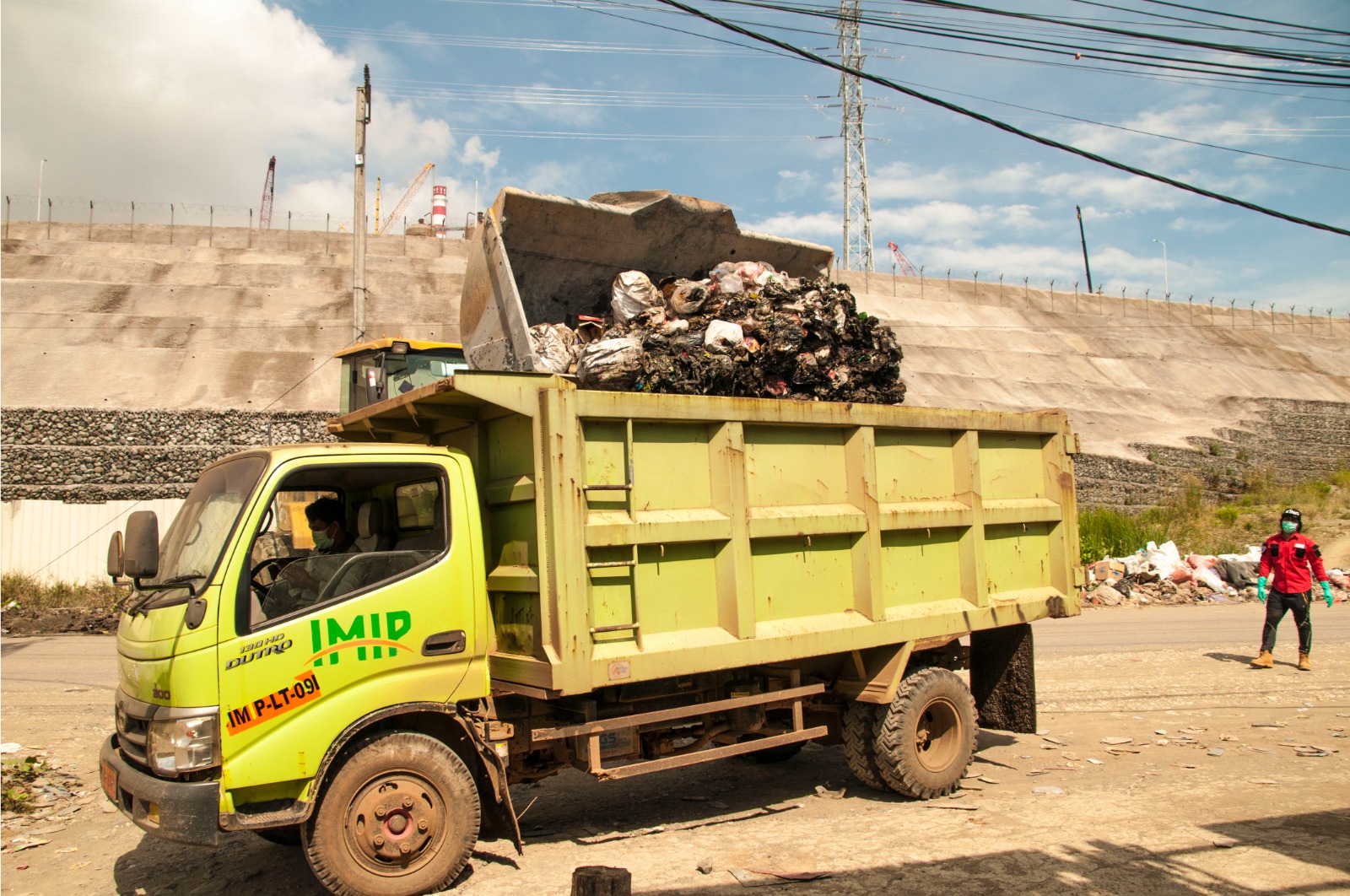 PT IMIP Bebersih Sampah